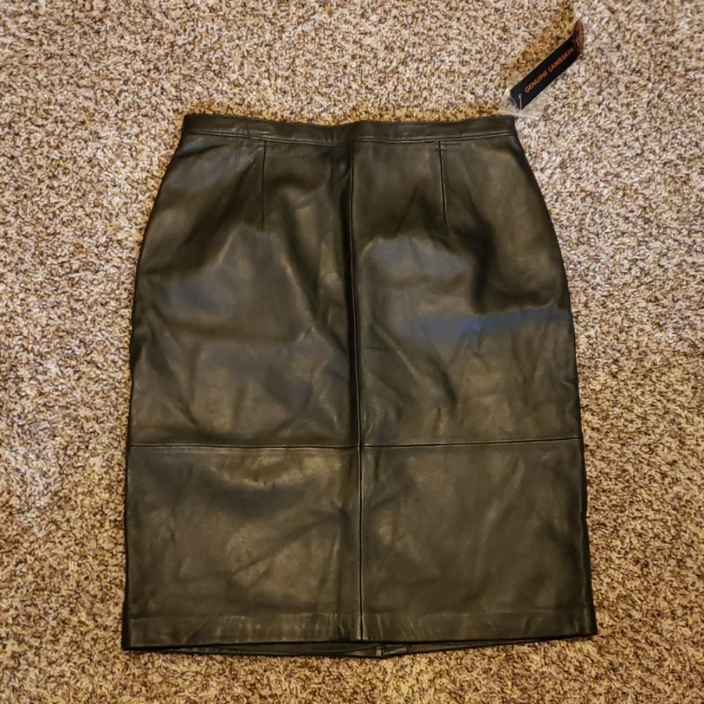 Leather skirt never worn